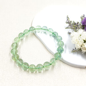 Natural green fluorite bracelet for focus, clarity, and anxiety relief, handmade healing crystal jewelry.
